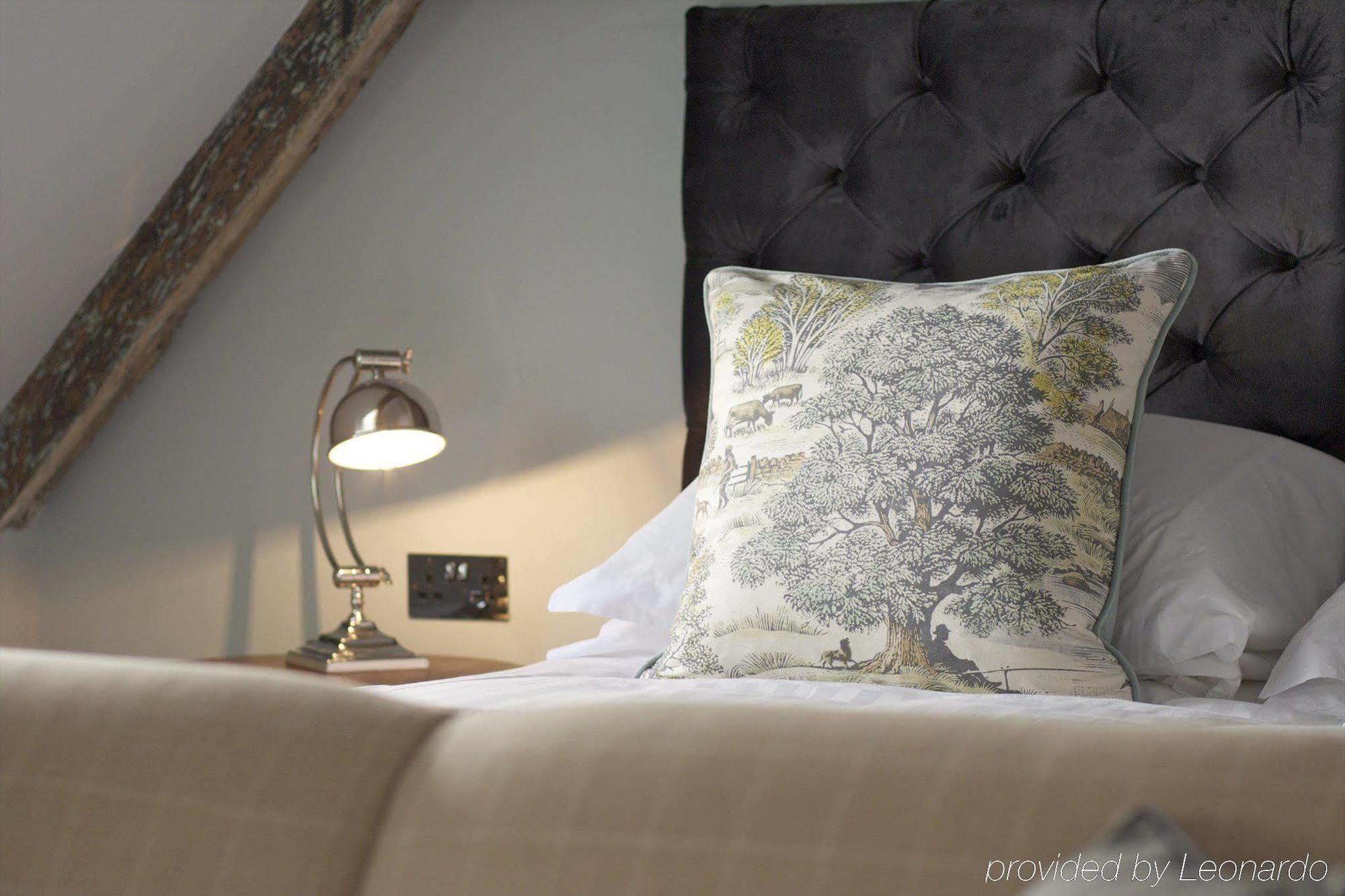 Kings Head Hotel Cirencester Zewnętrze zdjęcie