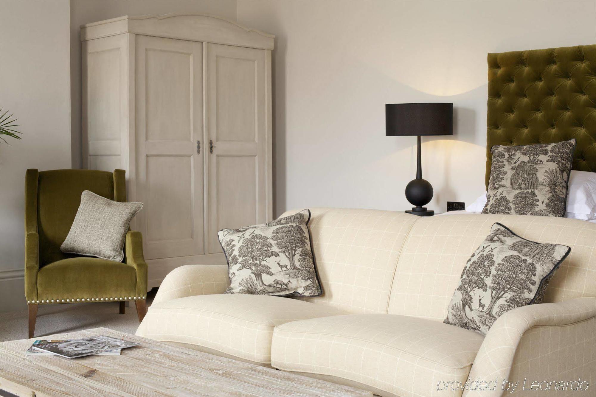 Kings Head Hotel Cirencester Zewnętrze zdjęcie