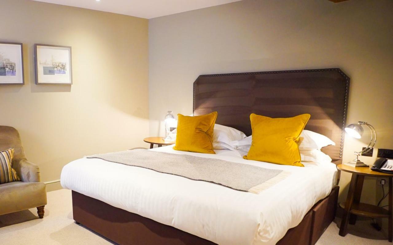 Kings Head Hotel Cirencester Zewnętrze zdjęcie